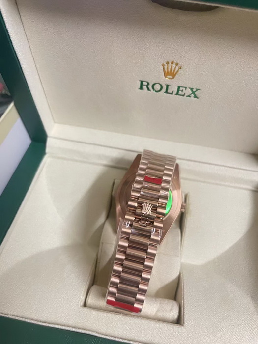 R*l*x watches-172